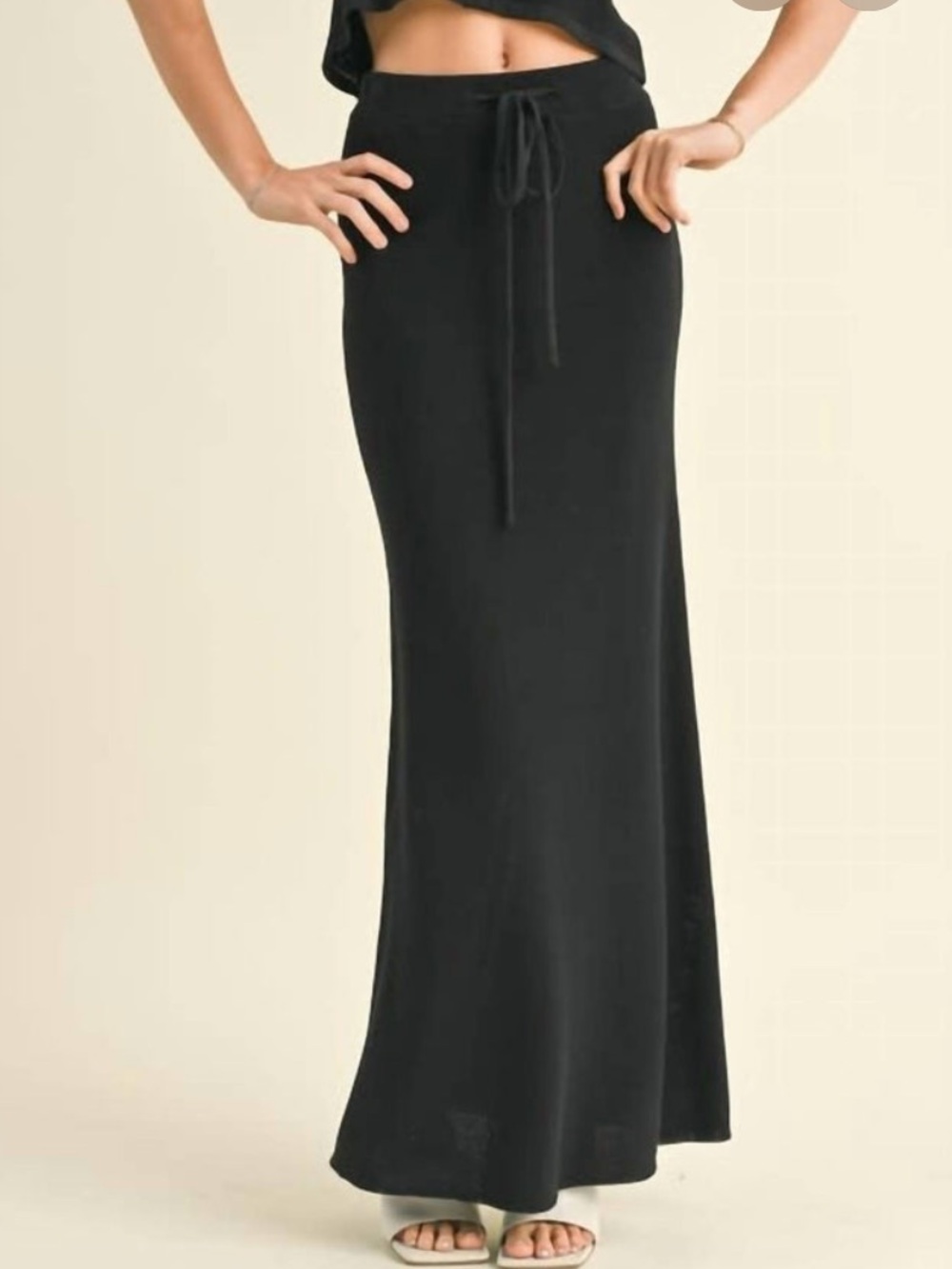 😍MIOU MUSE BLK RIBBED MAXI SKIRT SMALL!